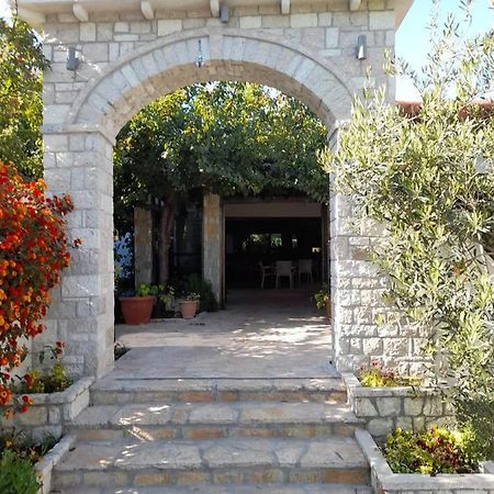 Bar Restorant Hotel Altini Vlorë Exterior foto